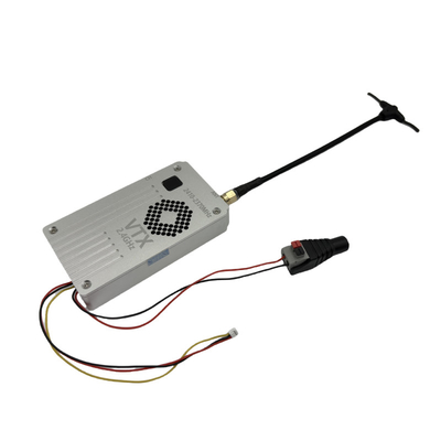 2.4G 2W FPV / Drohnen-Videosender für RC-Drohnen-Langstrecken-LOS-Übertragung 8CH