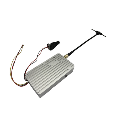 2.4G 2W FPV / Drohnen-Videosender für RC-Drohnen-Langstrecken-LOS-Übertragung 8CH